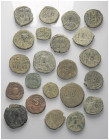 Byzantinische Münzen - Lots.


Verschiedene Herrscher.

Lot (22 Stück, Bronze): verschiedene Nominale, ca. 6. - 10. Jhdt. n. Chr.

Sehr schön -...