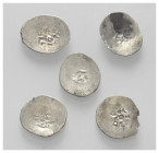 Islam - Lots.


Osmanen.
Ahmed III. (1115 - 1143 H. / 1703 - 1730).

Lot (5 Stück, Silber): Para. 115H. Kostantiniye.

Damali: 23-K-G10a; OC: ...