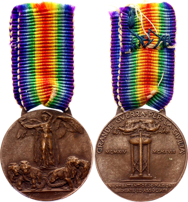 Italy Sardinia & Kingdom of Italy WW I Victory Medal Miniature 1920 

Bronze 1...