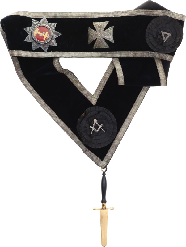 Freemasons Sach with Orders and Knife 20 -th Century 

Silver; Beautiful mason...