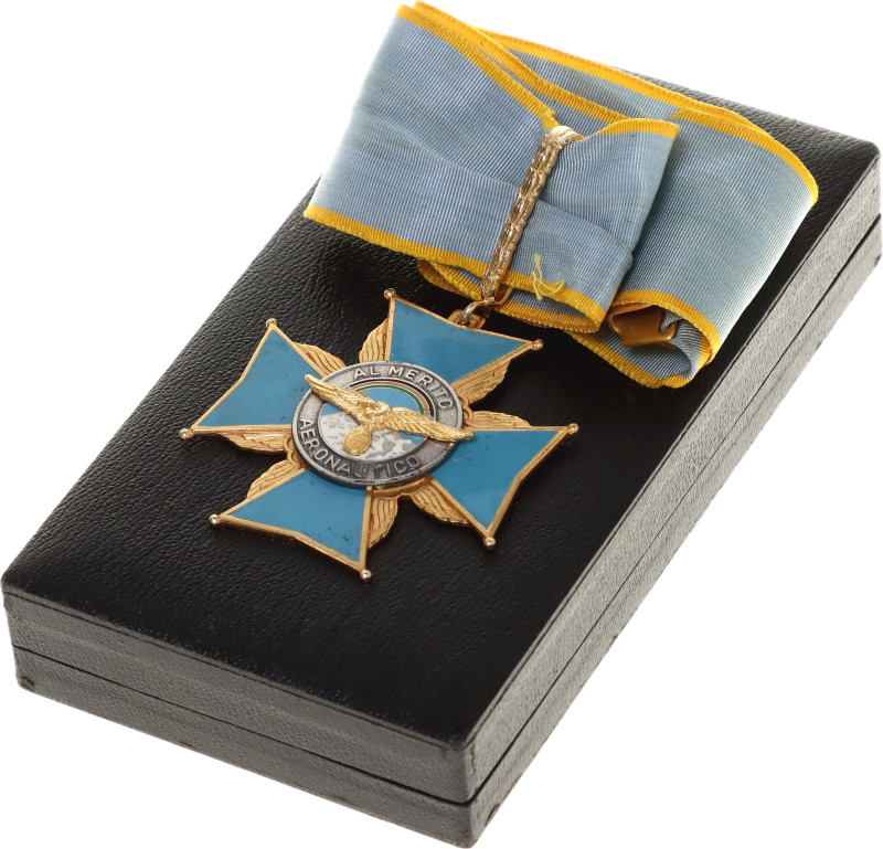 Bolivia Order of Aeronautical Merit Commander Cross 1965 

vgAE 62 mm.; Enamel...