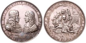 NETHERLANDS
DUTCH REPUBLIC (1581 - 1795)&nbsp;
Silver medal To commemorate the of brother Johan and Cornelius Witt, 1672, 108,43g, 72 mm, Ag, F. Avr...