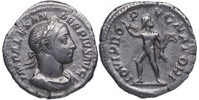 231 d.C. Alejandro Severo (222-235 d.C). Roma. Denario. DS 4819 a.1 . Ag. 2,74 g. IOVI PROPVGNATORI. Júpiter con manto al viento . MBC+. Est.65.