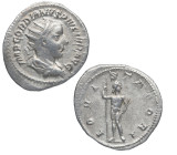 241-243 d.C. Gordiano III (238-244 d.C). Roma. Antoniniano. RIC IV Roma 84. Ve. 3,80 g. IMP GORDIANVS PIVS FEL AVG; Busto de emperador con corona radi...