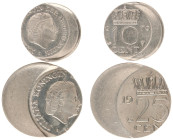 Misslagen en afwijkingen Koninkrijk NL - 10 Cent 1979 MISSTRIKE 'struck 20% off centre' - XF/UNC + 25 Cent 19.. MISSTRIKE 'struck 30% off centre'