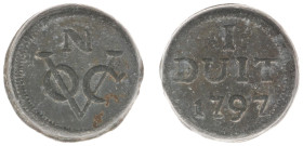 Verenigde Oost-Indische Compagnie (1602-1799) - Batavia - Tin doit 1797 (Ref.: Scho.487 RRR; Passon 20.10 R) - 6.81 g. - VOC-monogram surmounted by N ...