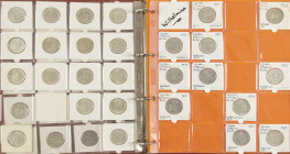 Coins Netherlands in albums - Collection Guldens 1840 - 1944 incl. 1840, 1898, 1901, 1905 & 1916, tot. 43 pcs., various qualities