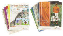 Coins Netherlands in boxes: Euros - Box with collection 5 & 10 Euro coins in Proof in orig. blisters incl. 2x 5 Euro 2017 Johan Cruijff