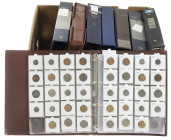 Coins Netherlands in large boxes - cannot be shipped - Banana box with 8 albums coins Juliana & Beatrix, also a few Euro's