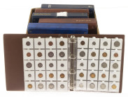 Coins Netherlands in large boxes - cannot be shipped - Box with post-war coins Netherlands in 6 albums, mostly from FDC-sets