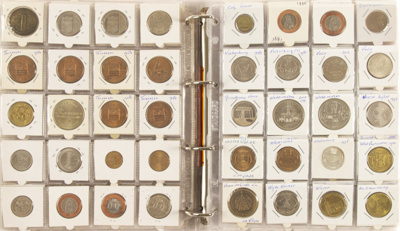 Medals in albums - Miscellaneous - Album with appr. 363 medals and tokens - sted...