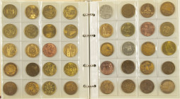 Medals in albums - Miscellaneous - Album with collection Belgian city tokens all diff.