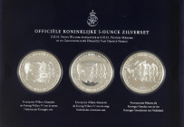 Medals in boxes - Netherlands - Collection 'Officiële Koninklijke 5-Ounce Zilverset', cont. 3 large silver medals (155.5 gr. (5 Oz.) each, .999) - Pro...
