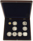 Medals in boxes - Netherlands - Collection 'De Geschiedenis van de Nederlandse Gulden' with silver and gilt silver medals in cassette