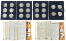 Medals in boxes - Netherlands - Collection 'De Beatrix enz. enz. Collectie' cont. 21 sterling silver medals - Proof in 2 folders in box