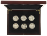 Medals in boxes - Netherlands - Cassette 'Beatrix Koningin der Nederlanden' containing 6 sterling silver medals
