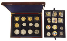 Medals in boxes - Netherlands - Box with various silver, nickel and gilt medals, also some Euro coins