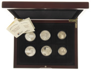 Medals in boxes - Netherlands - Cassette '100 jaar vorstinnen' containing 4 sterling silver medals