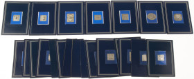 Medals in boxes - Netherlands - Lot with 'The World's First Stamps in silver', total of 24 pieces in folders