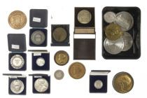 Medals in boxes - Miscellaneous - Belgium - Lot modern medals incl. issues of numismatic societies, also silver