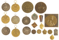 Medals in boxes - Miscellaneous - Belgium - lot of appr. 20 medals: prize medals, Universal Exhibitions, Hommage au Bourg. Max 1914 and '25 lidmaatsch...