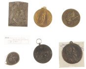 Medals in boxes - Miscellaneous - Belgium - lot of 6 medals incl. plaquette 'Oeuvre Nationale de l'Enfance 1919' silver, 'Journée Coloniale Mons', 'Vo...