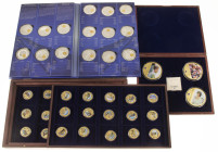 Medals in boxes - Miscellaneous - Three cassetes with guilded and colored medals a.w. "Portraits of a Princess", "Euro is celebrating 10Years", "28 Eu...