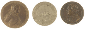 Medals in boxes - Miscellaneous - Three old medals: Martin Luther by De Paulis 1821, Teuerung in Halle 1847 by H. Laurenz and Frederic the Great - Bat...