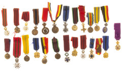 Orders and decorations - Miscellaneous - Belgium, lot of approximately 25 miniatures, including Officer Orde Leopold I and II and Overwinningsmedaille