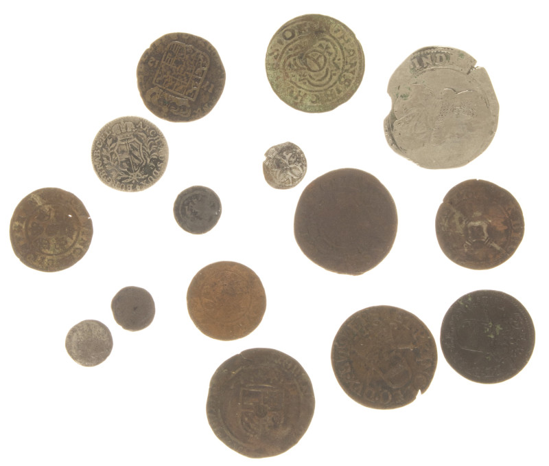 Dutch Provincial in boxes - Small box Dutch medieval/provincial coinage among wh...