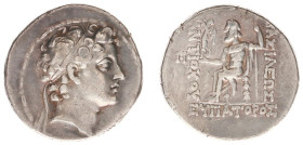 The Seleukid Kingdom - Antiochos V Eupator (164-162 BC) - AR Tetradrachm (Antioch, 16.76 g) - Diademed head right / Zeus enthroned left holding Victor...