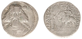 The Parthian Kingdom - Artabanos II (10-40 AD) - AR tetradrachm (13.74 g.). Seleukeia on the Tigris mint. Bare-headed bust facing with medium square c...