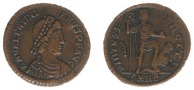 Roman Imperial Coinage - Valentinianus II (375-392) - AE24 (Nicomedia AD 383-388, 4.82 g) - DN VALENTINIANVS PF AVG Pearl-diademed, draped and cuirass...