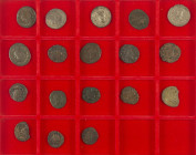 Ancient coins in lots - Roman coinage - A small lot Antoniniani: Valerianus I (ROMAE AETERNAE Mars) and 9 x small types of Gallienus (the usual lower ...