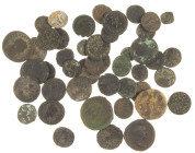 Ancient coins in lots - Roman coinage - A small collection ancient coins, mainly Roman, including ca. 10 Antoniniani, an AR Denarius of Faustina Mater...