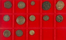 Ancient coins in lots - Miscellaneous - A small collection of mainly ancient coins including: 5 x mainly small Folles Byzantine, a Follis of Bela III,...
