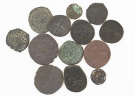 Ancient coins in lots - Miscellaneous - A small lot ancient bronzes, mainly Byzantine small Folles, also later period, in several grades - in total 13...