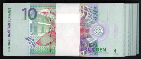 Banknotes Netherlands Oversea - Suriname - 10 Gulden 1.1.2000 (P. 147 / PLSD22.2a) - bundle of 100 pcs. consecutive nrs. - UNC