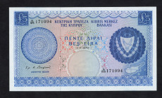 World Banknotes - Cyprus - 5 Pounds 1.7.1975 (P. 44c) - aUNC..