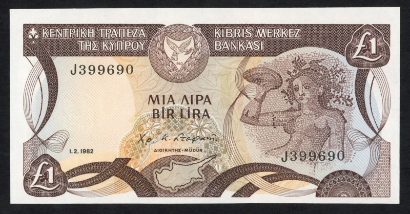 World Banknotes - Cyprus - 1 Pound 1.2.1982 (P. 50) - 10 pieces with consecutive...