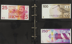 Banknotes in albums - Netherlands - Small collection banknotes Netherlands 1949-1985 in nice condition among which 100 Gulden 1977 Snip, 250 Gulden 19...