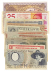 Banknotes in boxes - Netherlands - Box with various banknoets Netherlands a.w. 25 Gulden Mees