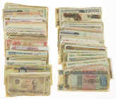 Banknotes in boxes - Asia - A lot with c. 200 banknotes Asia