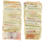 Banknotes in boxes - Eastern Europe - Box with ca. 260 banknotes Eastern Europe