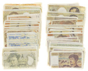 Banknotes in boxes - France - A box with appr. 70 banknotes France