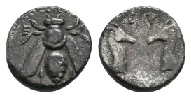 IONIA, Ephesos. (Circa 390-325 BC). AR Diobol. 0.93g 9.6m