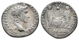 Augustus (27 BC-14 AD) Lugdunum. AR Denarius. 3.6 18.9m