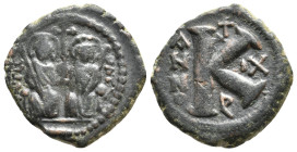 JUSTIN II and SOPHIA, 565-578 AD. AE, Follis. 7.36g 24m