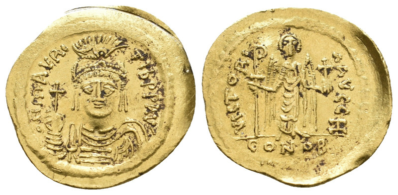 MAURICE TIBERIUS, 582-602 AD. AV, Solidus. Constantinople. 4.52g 22.6m