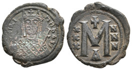 IRENE. Sole Reign, 797-802 AD. Æ Follis. Constantinople mint.
Obv. Crowned facing bust, holding globus cruciger and sceptre
Rev. Large M, cross abov...
